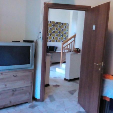 B&B Milano Malpensa 1 Castano Primo ภายนอก รูปภาพ